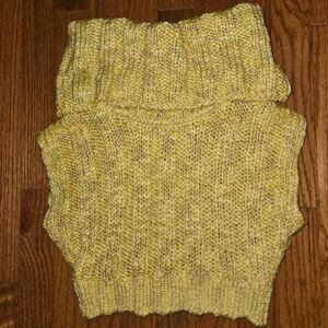 Bebe Mustard Knit Cropped Sleeveless Sweater